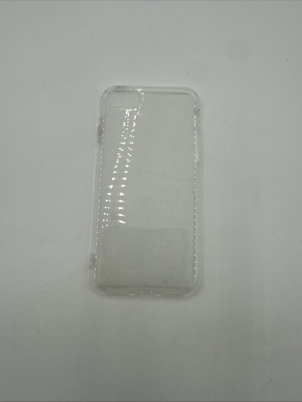 iPhone SE Case 2022, Clear Soft TPU Thin Transparent Bumper Phone Cover